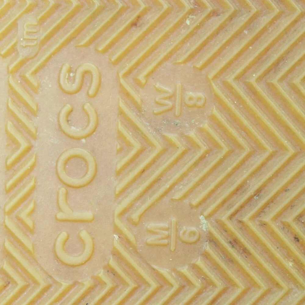 Crocs Retro Classic Unisex Pink Rubber Gum Sole Slip On Comfort Flat Clogs Sz 8 - Picture 7 of 9